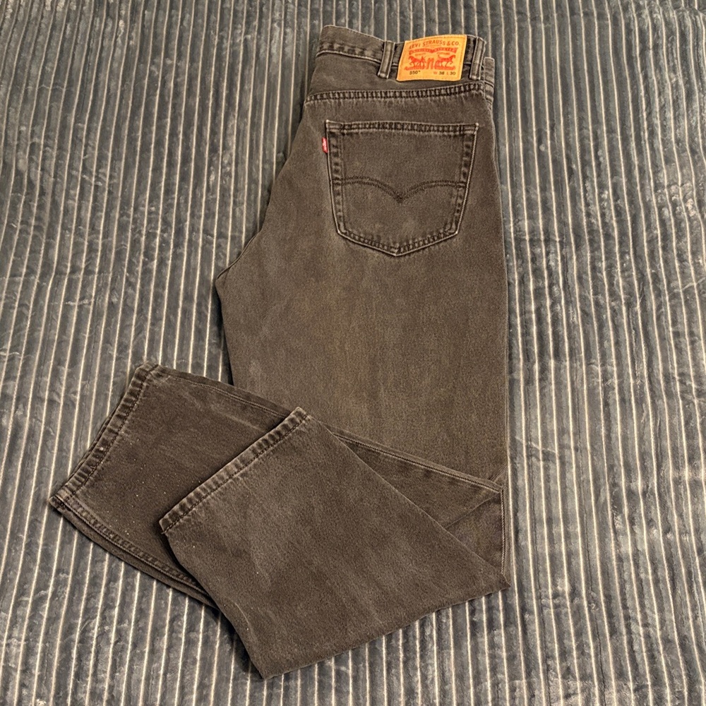 Levi's 550 Relaxed Fit Black Denim Jeans 38 x 30